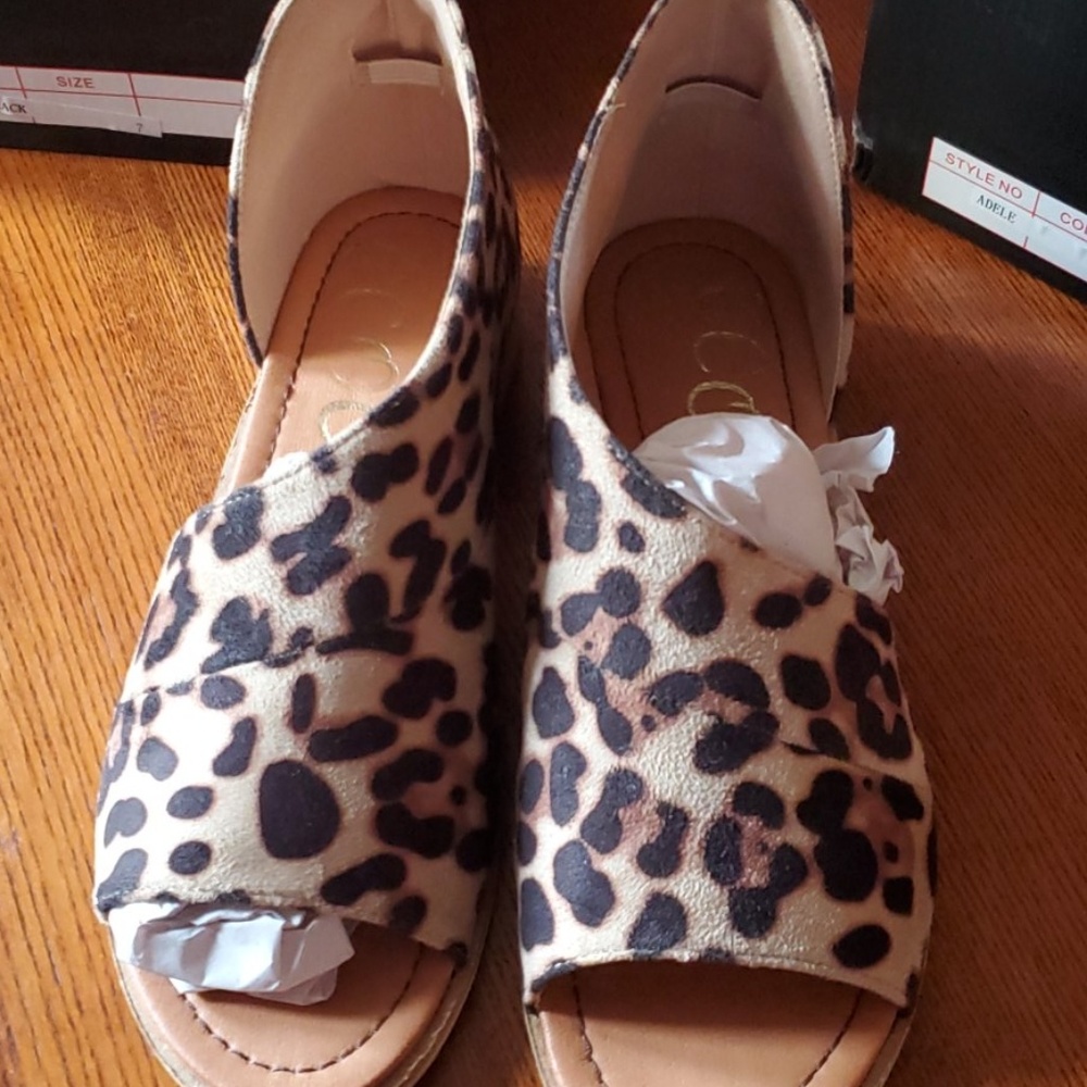Shoes worn once